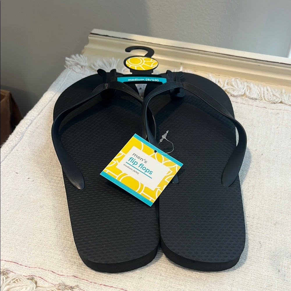 Black Men's Flip Flops